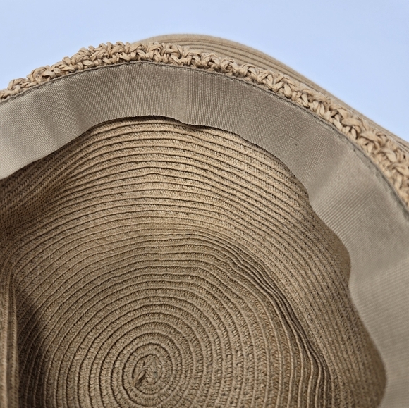 J. CREW TEXTURED SUMMER STRAW HAT DUSTY DUNE SHAPED SUN HAT WOMEN OS VACATION - Picture 10 of 16